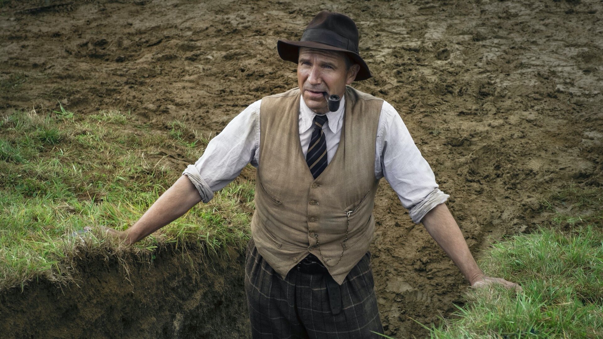Ralph Fiennes The Dig